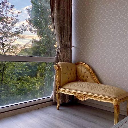 Downtown Studio - Ultra Central With Park View Bucarest Exterior foto