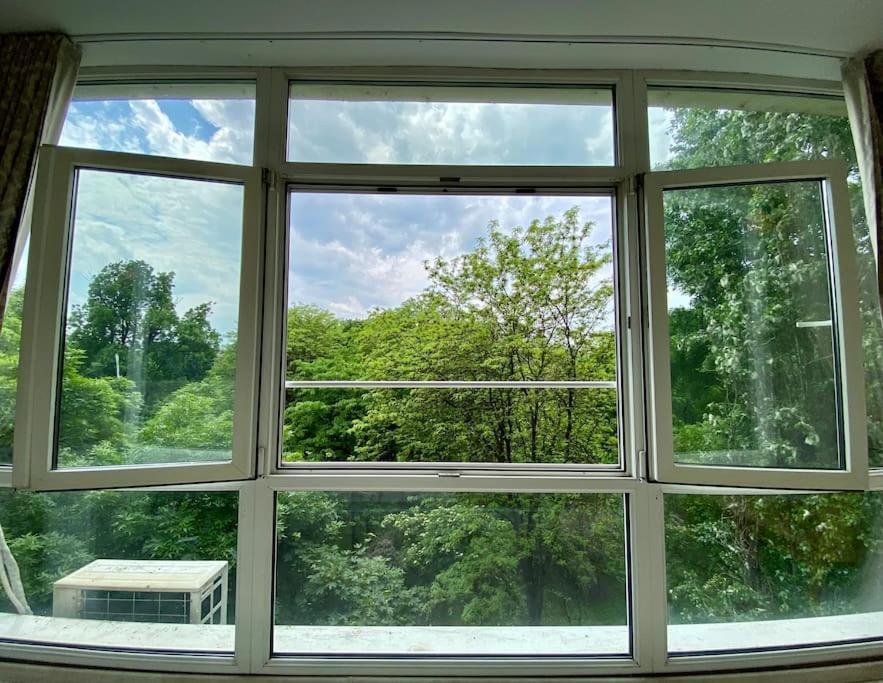 Downtown Studio - Ultra Central With Park View Bucarest Exterior foto