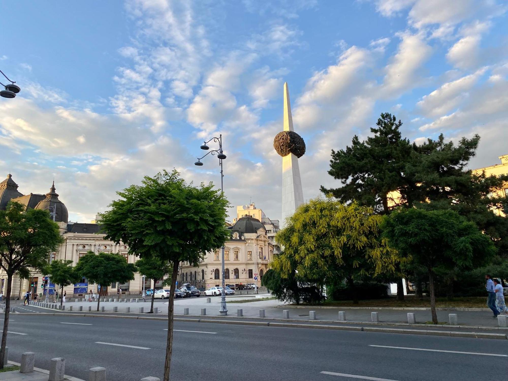 Downtown Studio - Ultra Central With Park View Bucarest Exterior foto